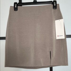 NWT lululemon Softstreme High-Rise Mini Skirt